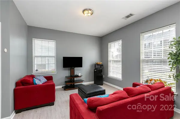 9948 Kings Parade BLVD, Charlotte, NC 28273