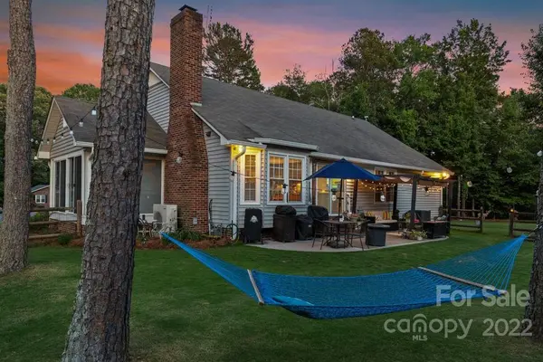 104 Gallarie PL, Salisbury, NC 28144