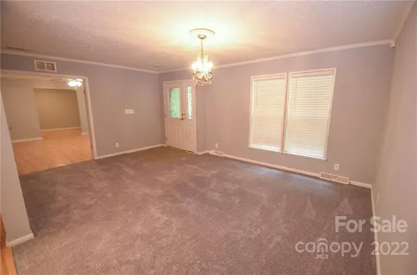 3828 Waderidge TRL, Iron Station, NC 28080