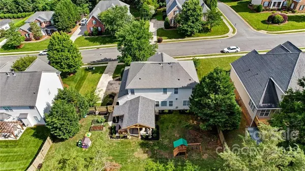 8210 Avanti DR, Waxhaw, NC 28173