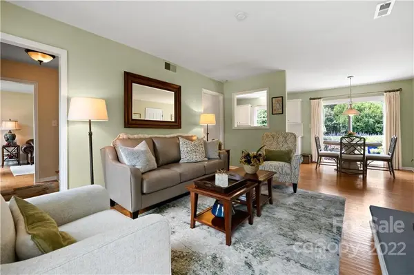 12217 Parks Farm LN, Charlotte, NC 28277