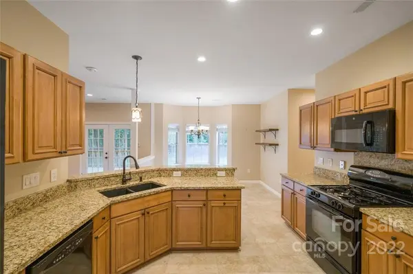 11401 Hunters Landing DR, Charlotte, NC 28273