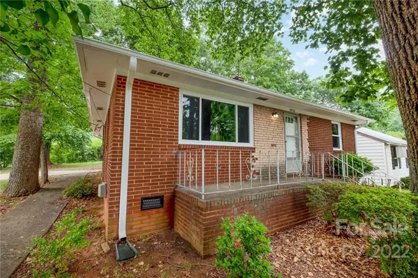 1936 Russell AVE, Charlotte, NC 28216