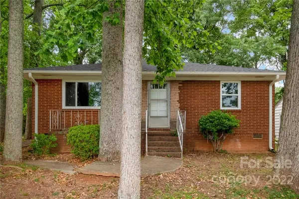 1936 Russell AVE, Charlotte, NC 28216