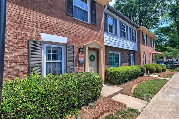 1525 Lansdale DR #D, Charlotte, NC 28205