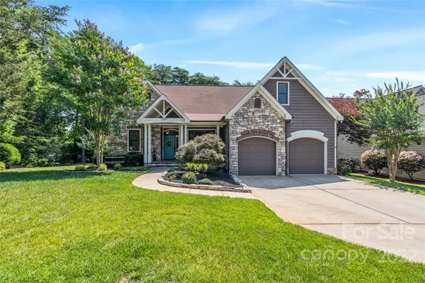2358 Nautical CT, Denver, NC 28037