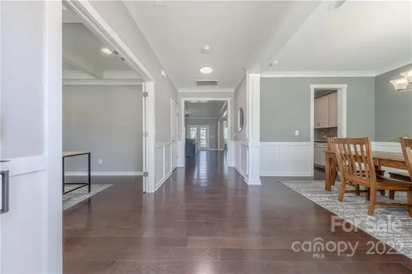 3643 Jacinta CT, Tega Cay, SC 29708