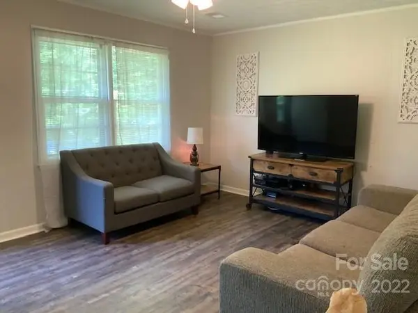 2724 Horseford RD, Lenoir, NC 28645