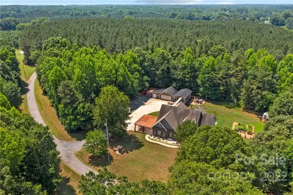 8109 Mcilwaine RD, Huntersville, NC 28078
