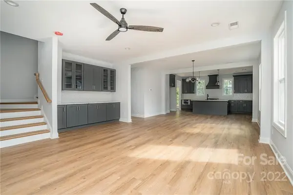 3534 Simmons ST, Charlotte, NC 28208