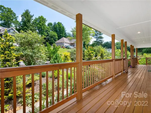 11 Forget Me Not MDWS, Fairview, NC 28730