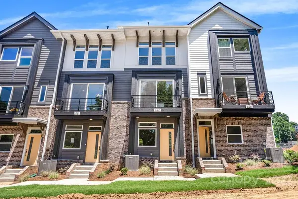 622 West End DR, Charlotte, NC 28208