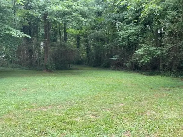 3825 Lake RD, Charlotte, NC 28269