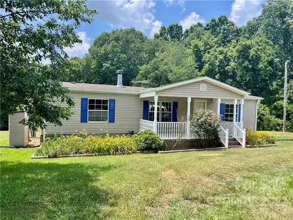 1255 Colonial RD,  Clover,  SC 29710