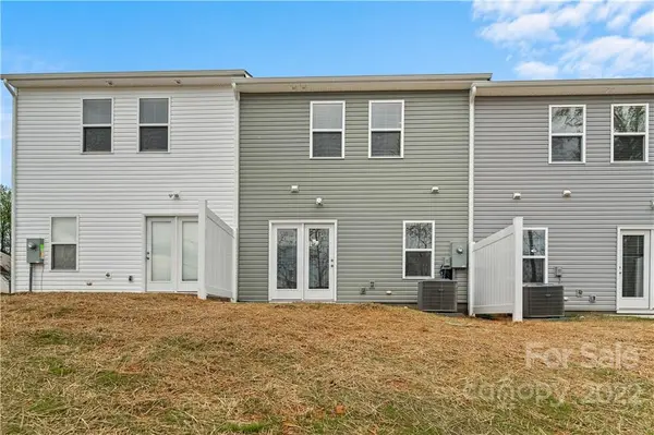 7036 Somerford RD #13D, Charlotte, NC 28215