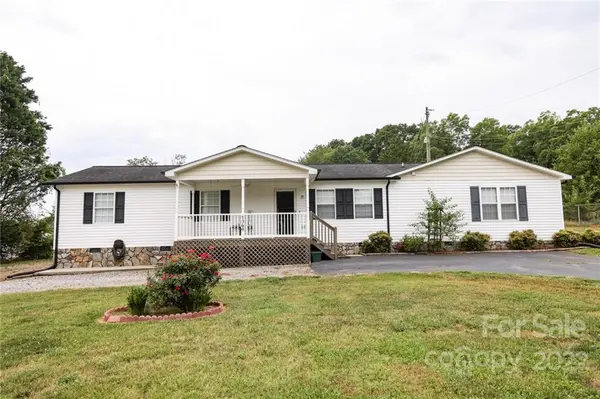 1069 Zeb Haynes RD, Maiden, NC 28650