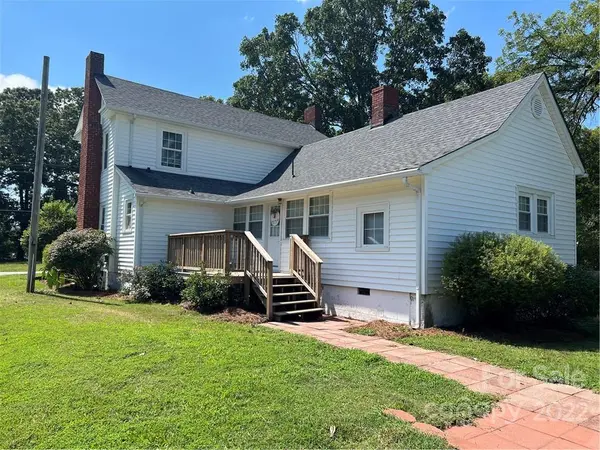 5053 Slanting Bridge RD, Denver, NC 28037