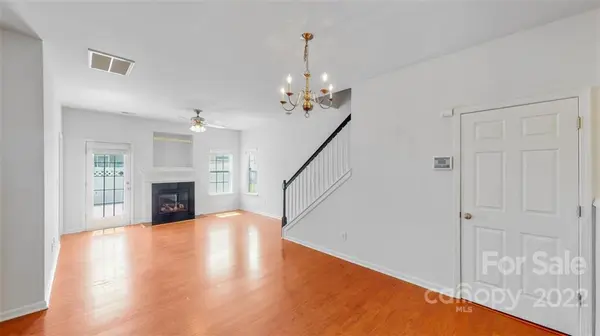 14245 Tamarack DR, Charlotte, NC 28278