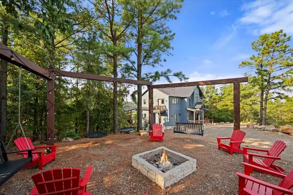 300 Evergreen Vista LOOP, Broken Bow, OK 74728
