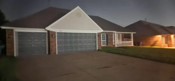 11813 SW 3rd ST, Yukon, OK 73099