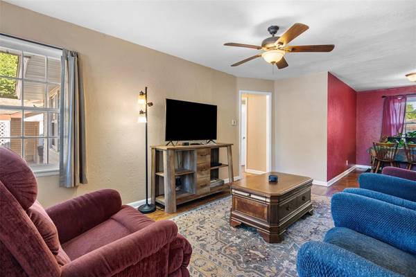 7014 NW 44th ST, Bethany, OK 73008