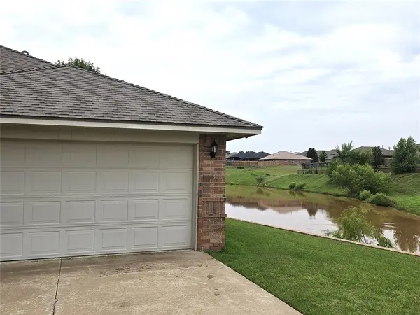 10822 Turtle Back DR, Midwest City, OK 73130