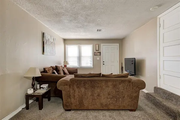 2111 NE 26th ST, Oklahoma City, OK 73111