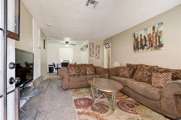 2111 NE 26th ST, Oklahoma City, OK 73111