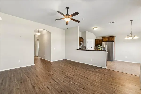 18220 Scarborough DR, Edmond, OK 73012