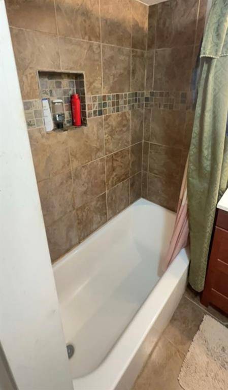 6010 NW Expressway ST #D, Oklahoma City, OK 73132