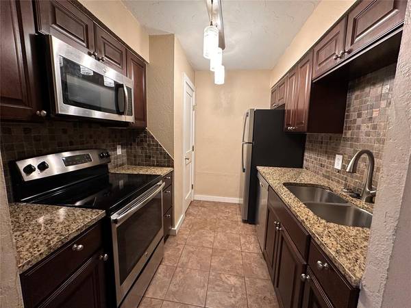 6028 NW Expressway ST #A, Oklahoma City, OK 73132