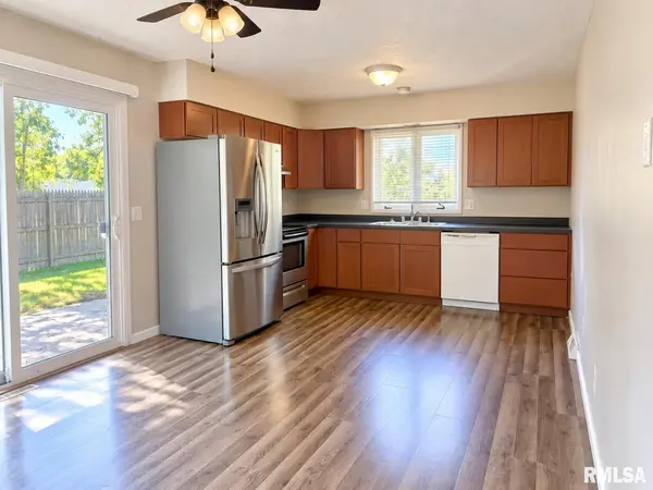 4001 & 4003 HAZELCREST RD, Springfield, IL 62703
