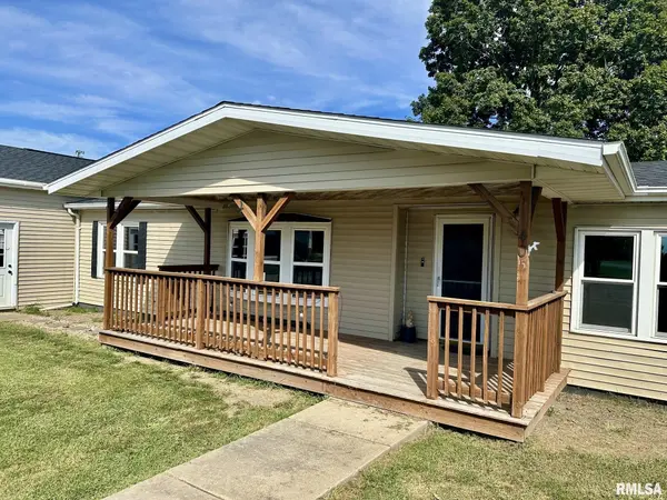 405 N SARATOGA ST, Ashland, IL 62650