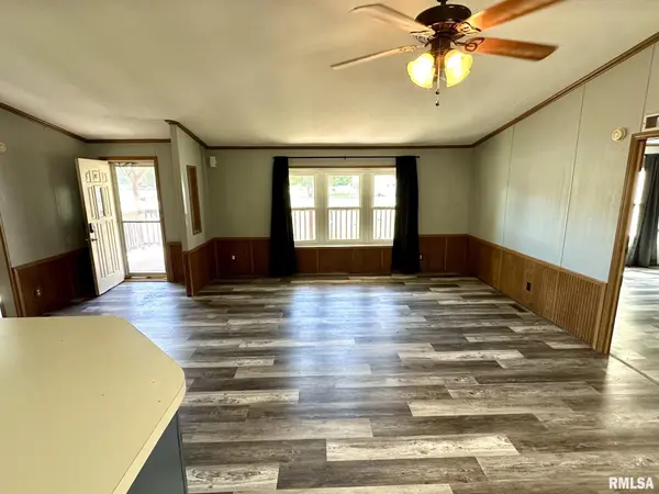 405 N SARATOGA ST, Ashland, IL 62650
