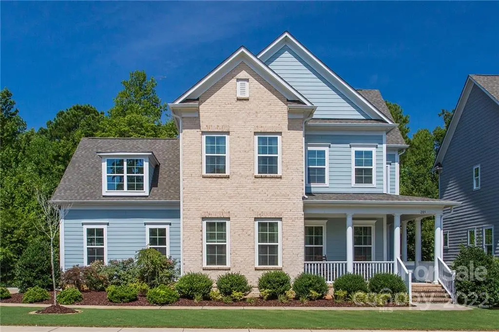 205 Preatonwood DR, Apex, NC 27539
