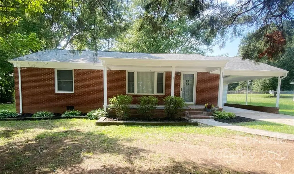 114 Wind RD, Norwood, NC 28128