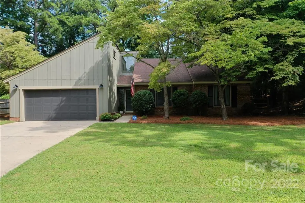 1309 Berry Ridge RD, Charlotte, NC 28270