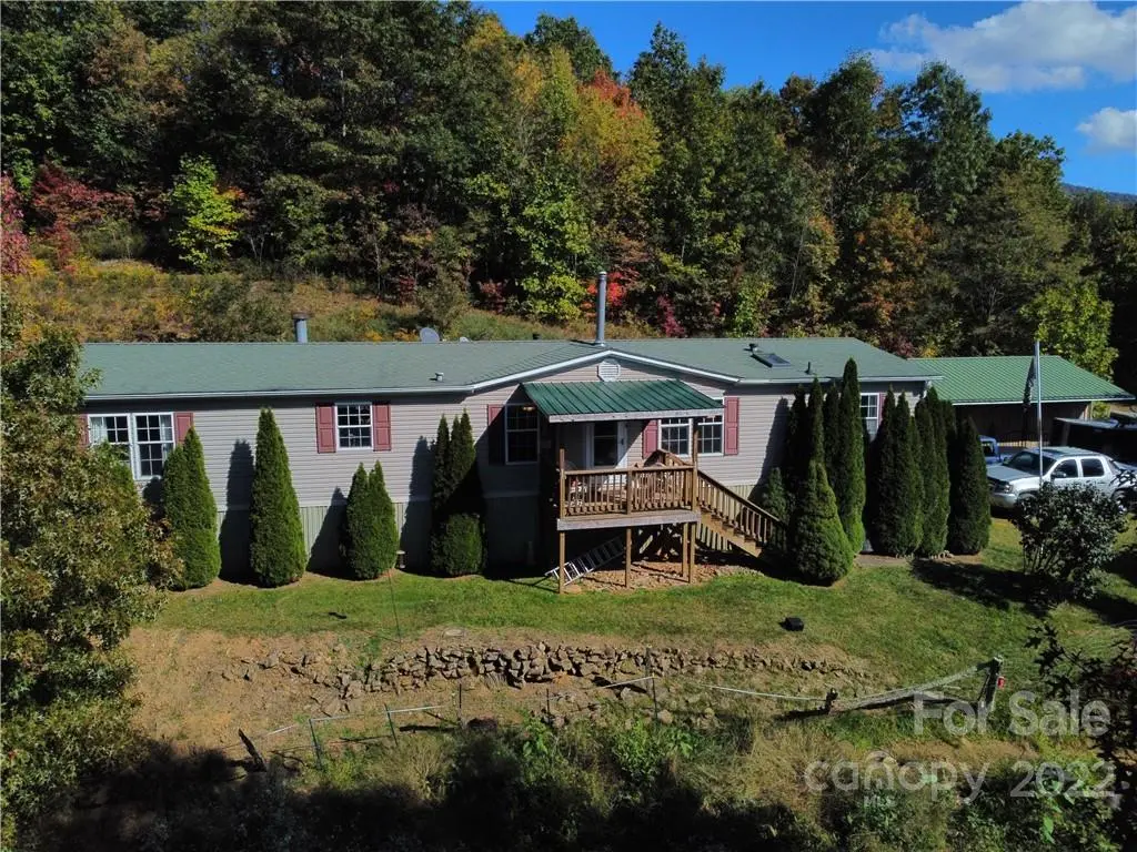 251 Rustic Ridge DR, Canton, NC 28716