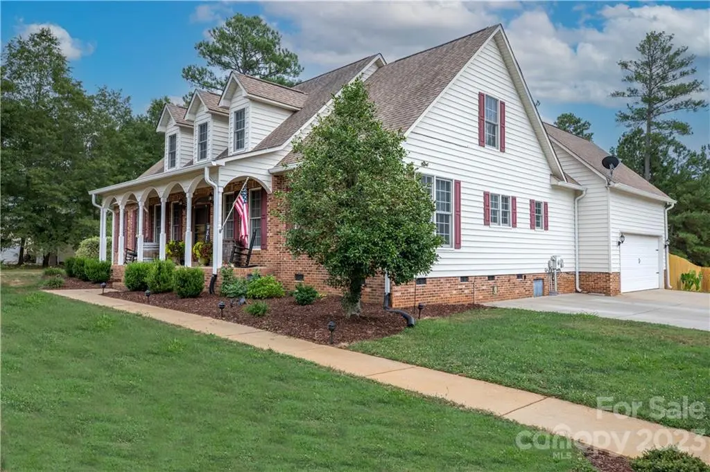 2005 Whiskery CT, York, SC 29745