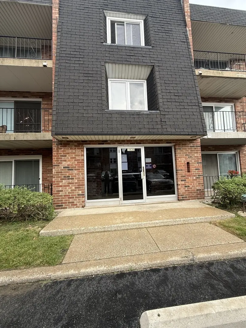 1030 Hirsch BLVD #203, Calumet City, IL 60409