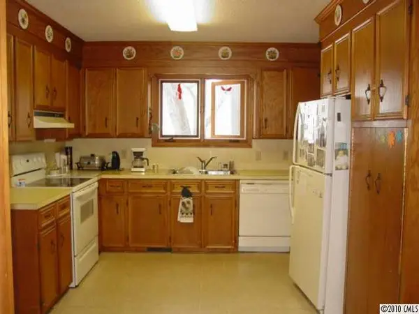 2160 Quail RD, Camden, SC 29020