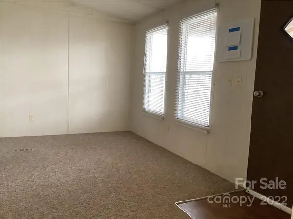 88 Holly Ridge RD, Candler, NC 28715