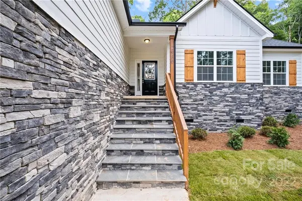 2930 Noritake TRL, Albemarle, NC 28001