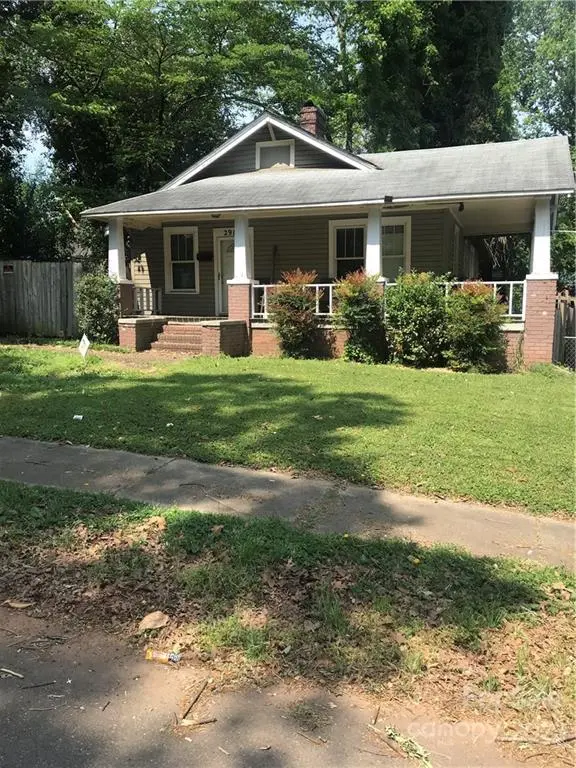 2915 Rush AVE, Charlotte, NC 28208