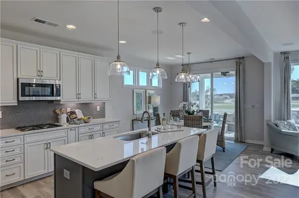 175 Tetcott ST #190, Mooresville, NC 28115