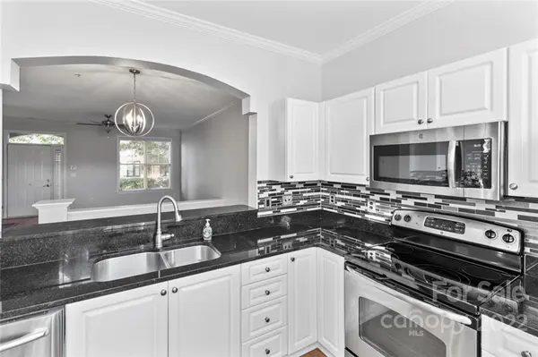 206 S Cedar ST #10, Charlotte, NC 28202