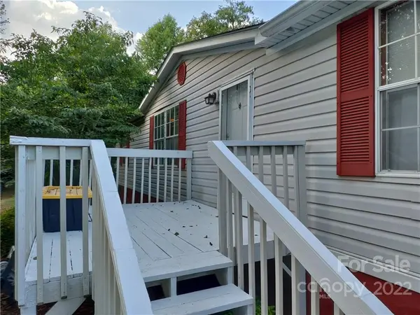 5890 Reid RD #11A, Granite Falls, NC 28630