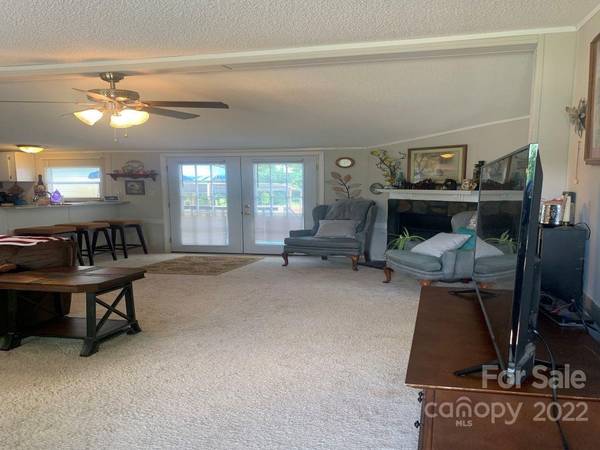 138 Ashley Woods DR, Mooresville, NC 28115
