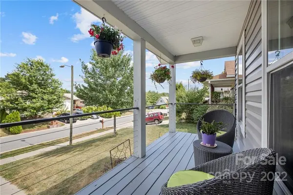 10 Trellis CT, Asheville, NC 28806