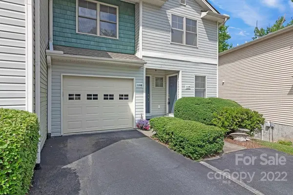 119 Downing Park CT #F6, Brevard, NC 28712